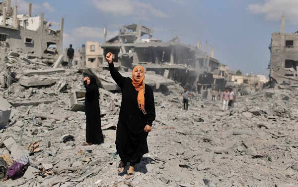 قصف غزة وتأخر إعمارها شاهد على تآمر الحكام وتواطؤهم مع كيان يهود!