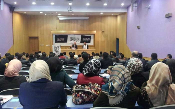 كتلة الوعي في جامعة النجاح تنظم ندوة حول قضية فلسطين والمفاوضات