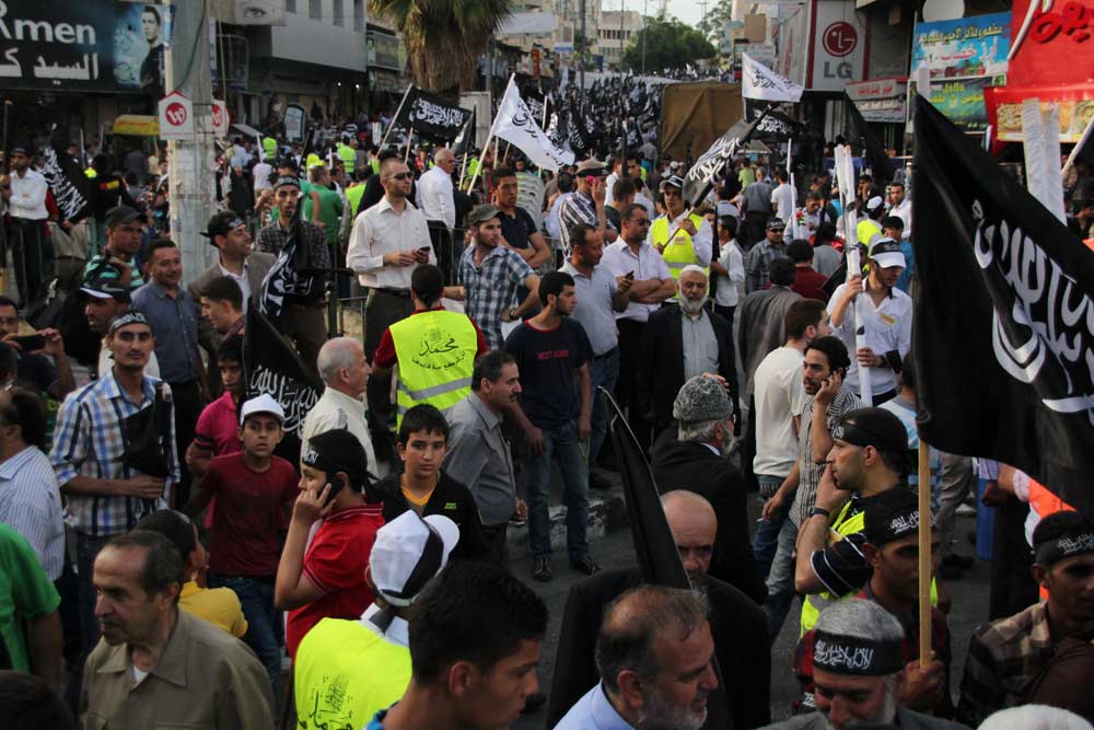 مسيرة حزب التحرير الحاشدة في الخليل الآلاف تنادي بالجهاد لتحرير المسجد الأقصى والأسرى وسائر فلسطين وأهلها