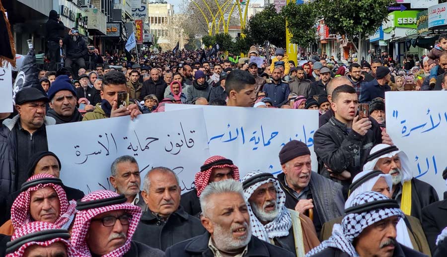 فلسطين برجالها ونسائها وعشائرها تعلن موقفها القطعي الرافض لقانون حماية الأسرة وسيداو