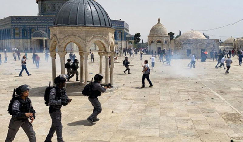 جريدة الراية: رصاص كيان يهود على أهل فلسطين  وأنظاره على المسجد الأقصى!