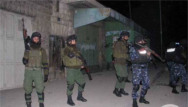 أجهزة السلطة الأمنية تداهم بيوت شباب حزب التحرير وتعتقل عشرة منهم في مناطق عديدة