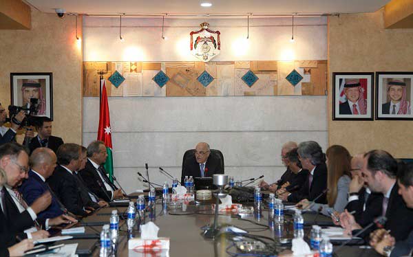 الحكومة الأردنية الجديدة تواصل مسيرة سابقتها في اتباع تعليمات المستعمرين